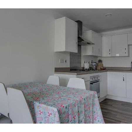 Large, Spacious And Modern Apt For 4 In แมนเชสเตอร์ ภายนอก รูปภาพ