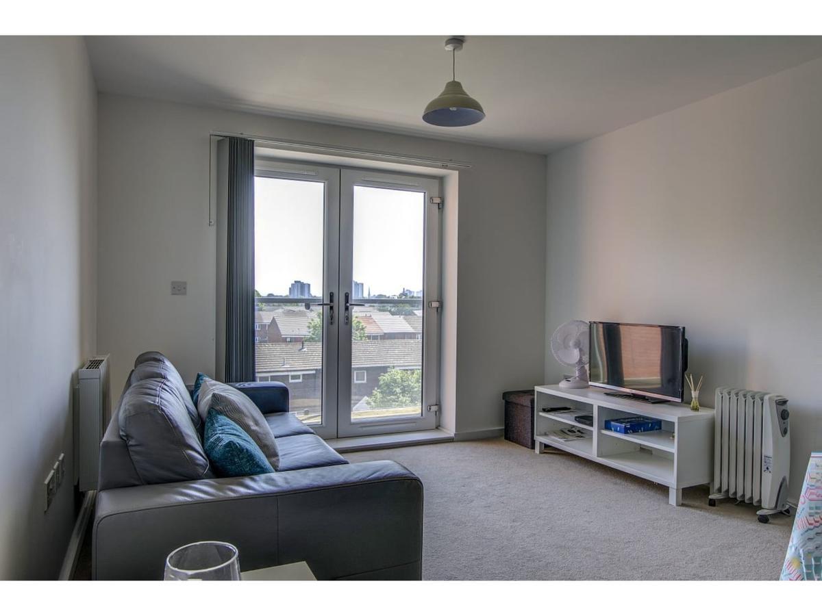 Large, Spacious And Modern Apt For 4 In แมนเชสเตอร์ ภายนอก รูปภาพ